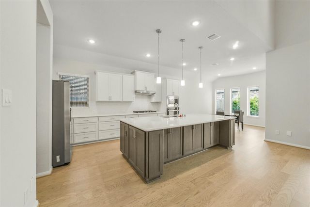 18327 Starlight Valley Trail, Cypress, TX 77433