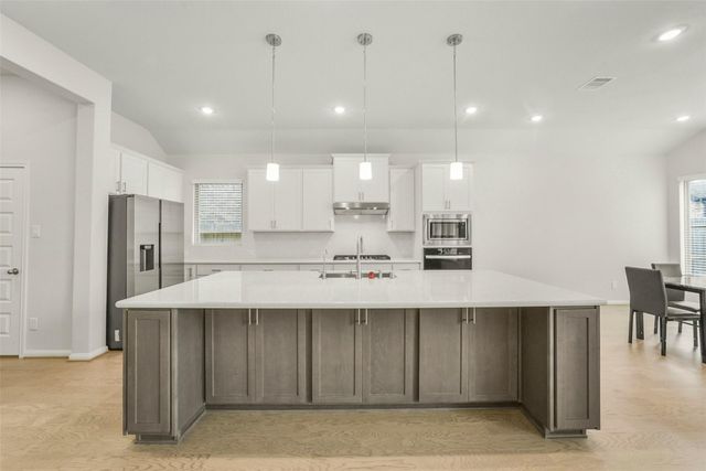 18327 Starlight Valley Trail, Cypress, TX 77433