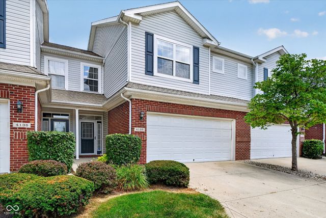 4132 Much Marcle Drive, Zionsville, IN 46077