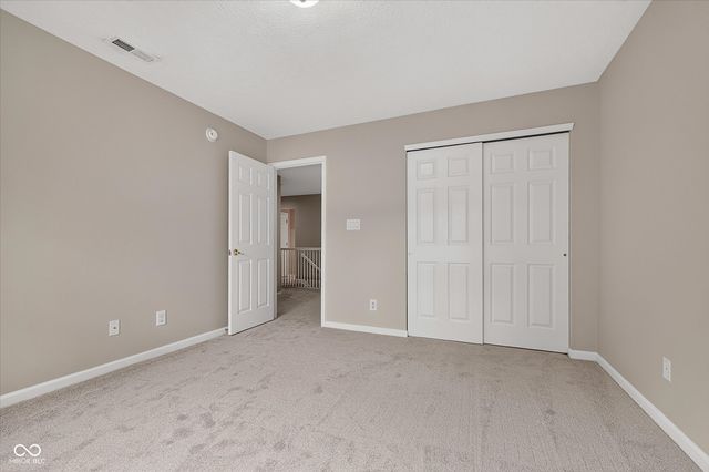 4132 Much Marcle Drive, Zionsville, IN 46077