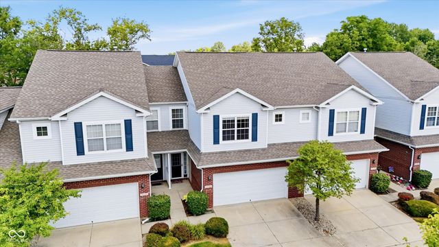 4132 Much Marcle Drive, Zionsville, IN 46077