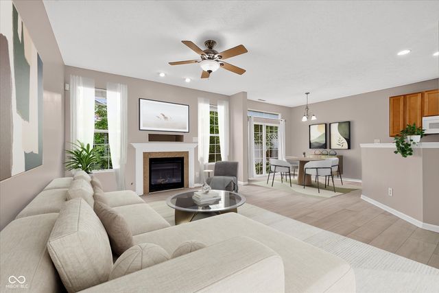4132 Much Marcle Drive, Zionsville, IN 46077