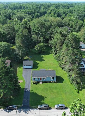 7399 Michael Road, Orchard Park, NY 14127