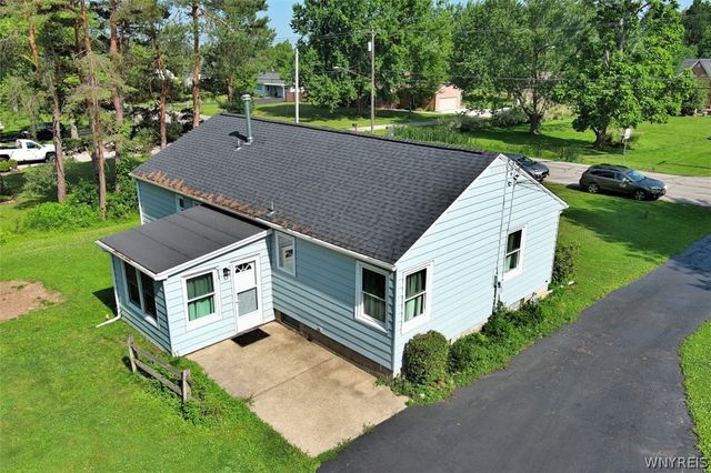 7399 Michael Road, Orchard Park, NY 14127