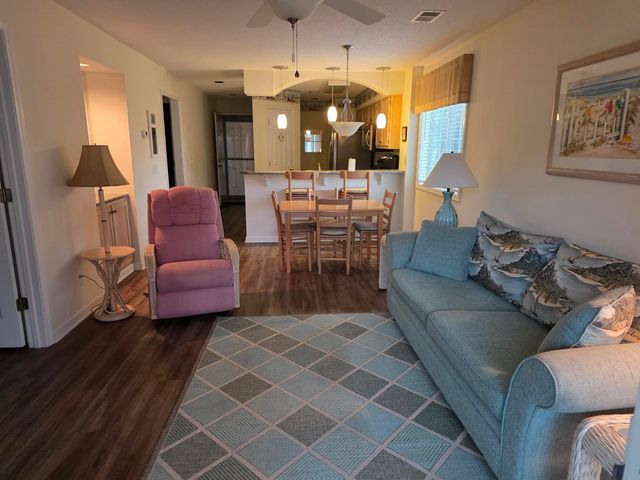 1900 Duffy St Unit H4, North Myrtle Beach, SC 29582