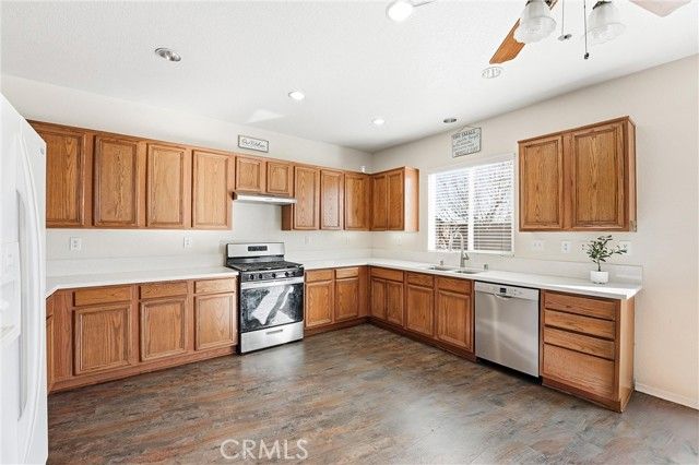 44232 Begonia Street, Lancaster, CA 93535