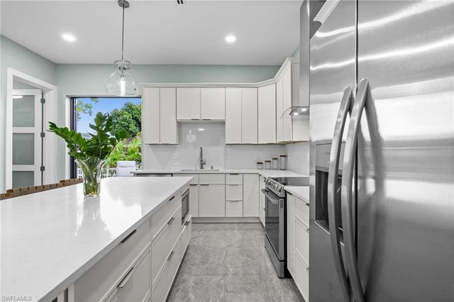 16264 Horizon RD, North Fort Myers, FL 33917