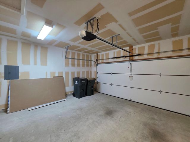 824 Mahomet DR, Pflugerville, TX 78660