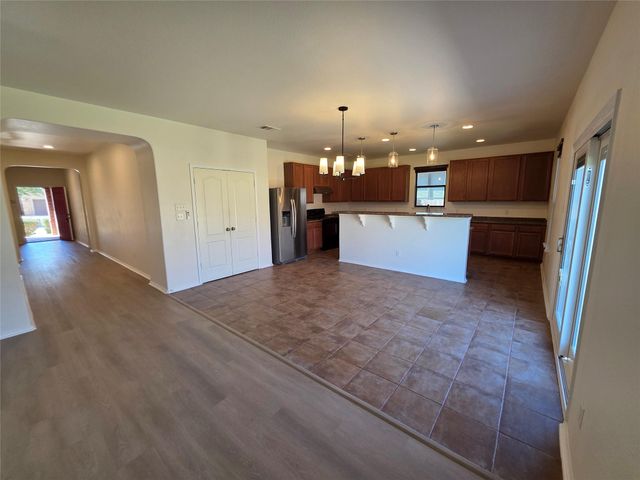 824 Mahomet DR, Pflugerville, TX 78660