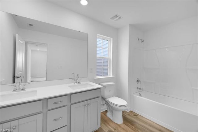 5236 Amaryllis Way, Winston-salem, NC 27104