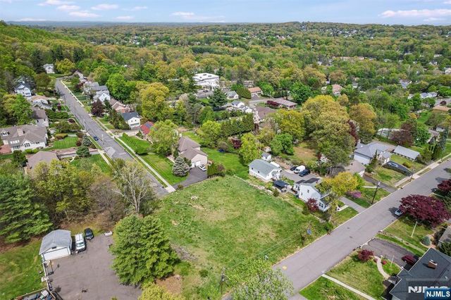 84-98 Roosevelt, North Haledon, NJ 07508