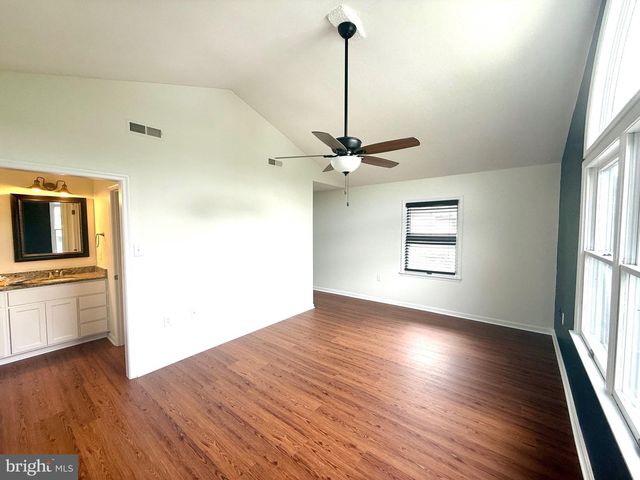 101 SOUTHDOWN CIR, Stephens City, VA 22655