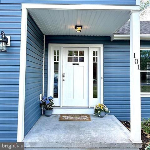 101 SOUTHDOWN CIR, Stephens City, VA 22655