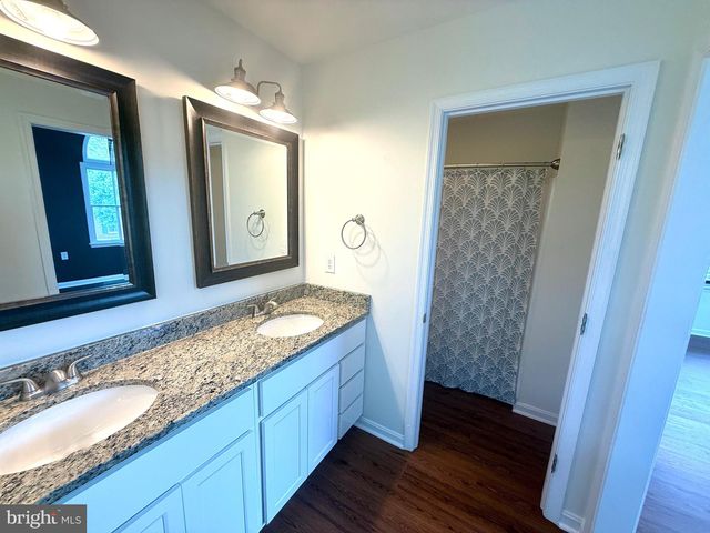 101 SOUTHDOWN CIR, Stephens City, VA 22655