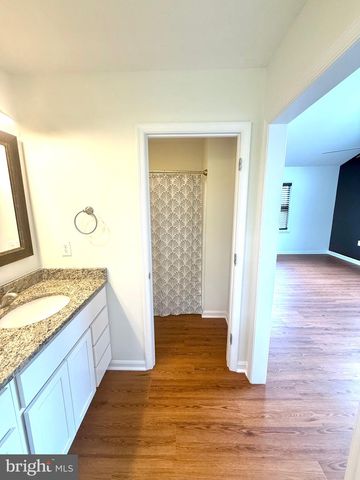 101 SOUTHDOWN CIR, Stephens City, VA 22655
