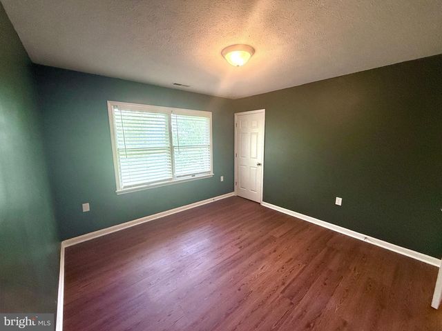 101 SOUTHDOWN CIR, Stephens City, VA 22655