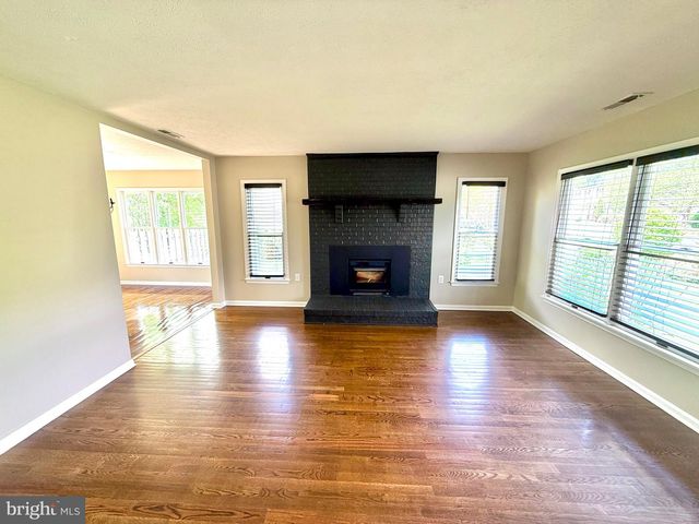 101 SOUTHDOWN CIR, Stephens City, VA 22655