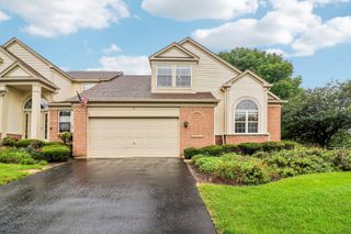 1 Waterfront Court, Algonquin, IL 60102