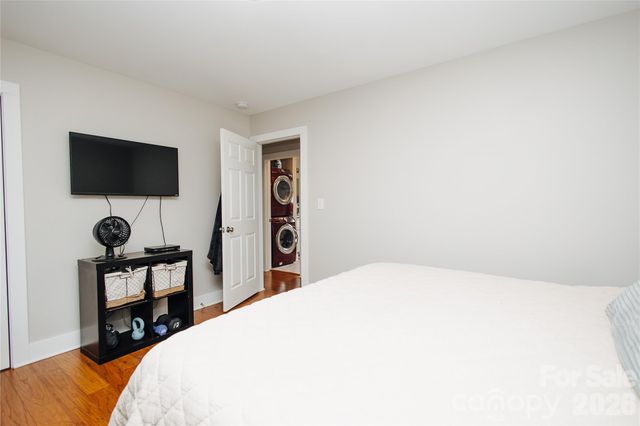 212 Maple Avenue, Marion, NC 28752