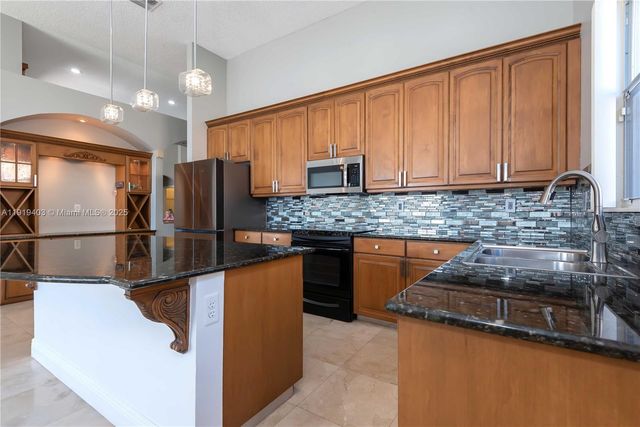 4145 SW 151st Ter, Miramar, FL 33027