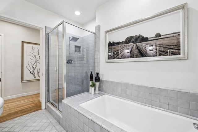 690 Lincoln Avenue, Palo Alto, CA 94301