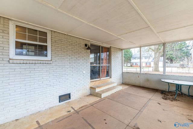 3818 Jamestown Drive, Huntsville, AL 35810