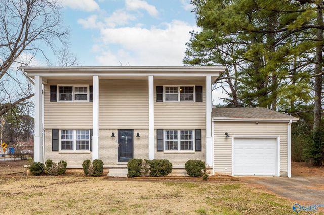 3818 Jamestown Drive, Huntsville, AL 35810