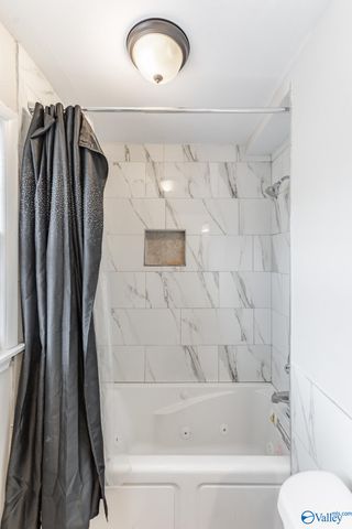 3818 Jamestown Drive, Huntsville, AL 35810