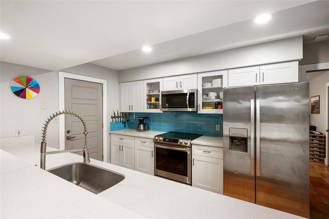 2210 Red Fox RD, Austin, TX 78734