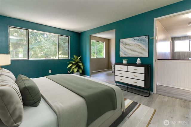 14823 SE 172nd Place, Renton, WA 98058
