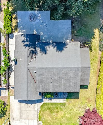 14823 SE 172nd Place, Renton, WA 98058