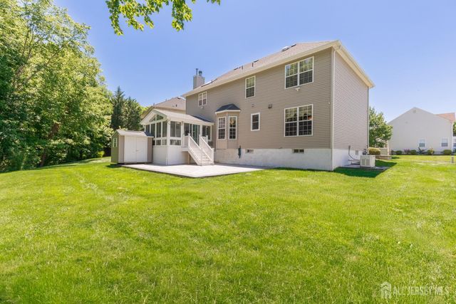 19 trish Court, Old Bridge, NJ 07747