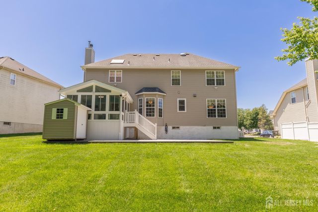 19 trish Court, Old Bridge, NJ 07747