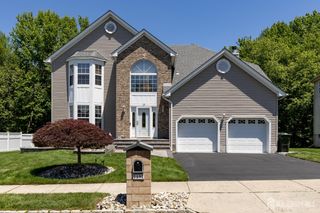 19 trish Court, Old Bridge, NJ 07747