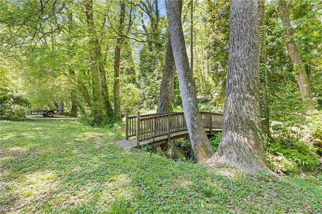 1809 Kimberly Drive SW, Marietta, GA 30008