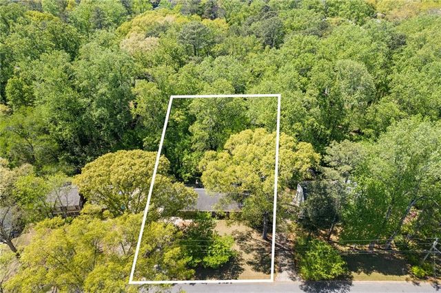 1809 Kimberly Drive SW, Marietta, GA 30008