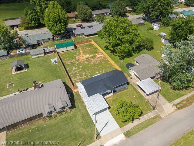 1204 D Street, Barling, AR 72923