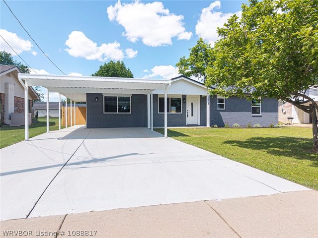1204 D Street, Barling, AR 72923