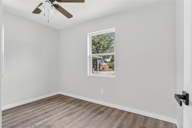 1204 D Street, Barling, AR 72923