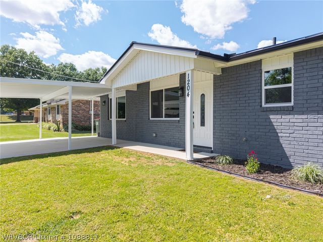 1204 D Street, Barling, AR 72923