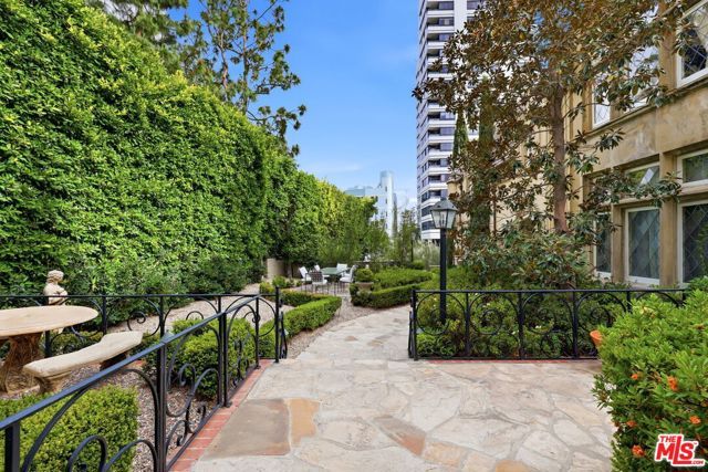10341 Wilshire Boulevard, Los Angeles, CA 90024