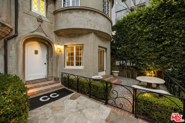 10341 Wilshire Boulevard, Los Angeles, CA 90024