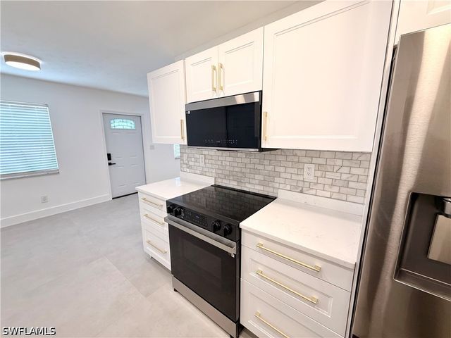 773 105th AVE N, Naples, FL 34108