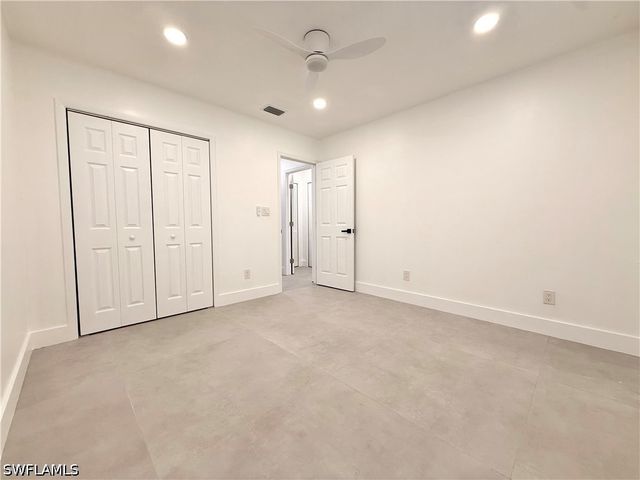 773 105th AVE N, Naples, FL 34108