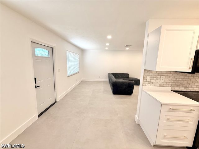 773 105th AVE N, Naples, FL 34108