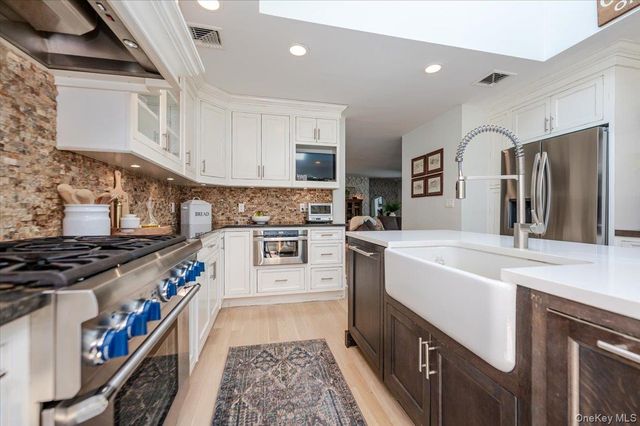 64 Nearwater Avenue, Massapequa, NY 11758