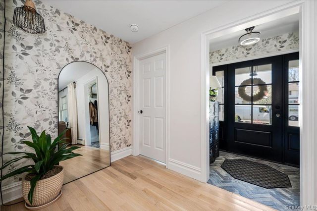 64 Nearwater Avenue, Massapequa, NY 11758