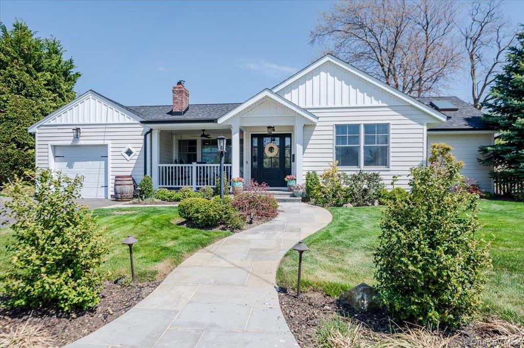 64 Nearwater Avenue, Massapequa, NY 11758