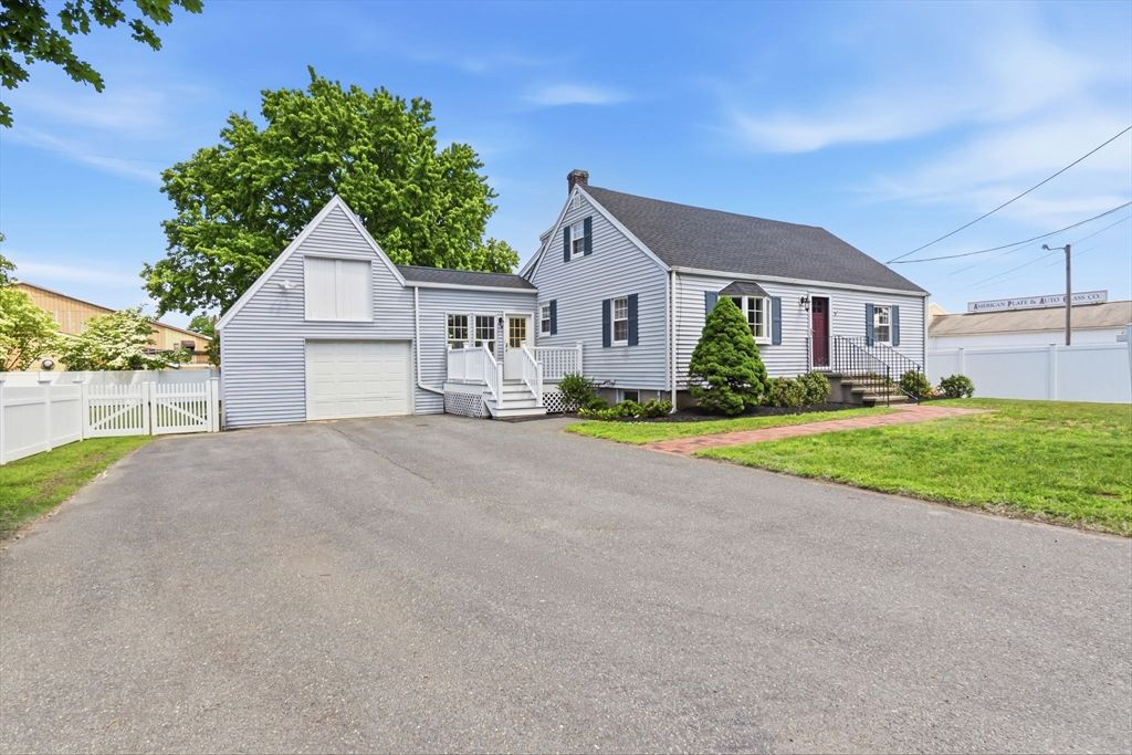 34 Prince St 0, Danvers, MA 01923