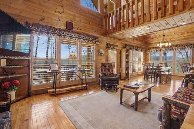 494 Lower Prince Mountain Road, Blue Ridge, GA 30522